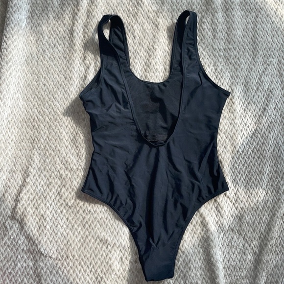 QUEEN swimsuits - Picture 3 of 5